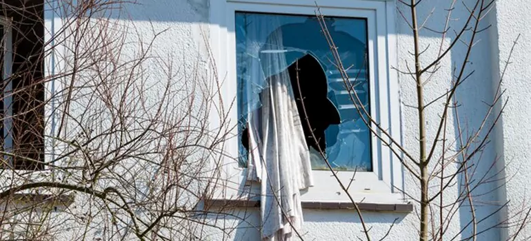 Storm Window Installation Contractors in Saratoga, CA