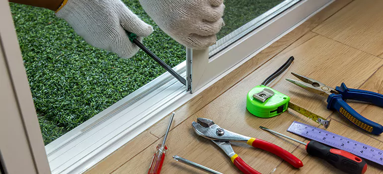 Window Hinge Repair in Saratoga, CA